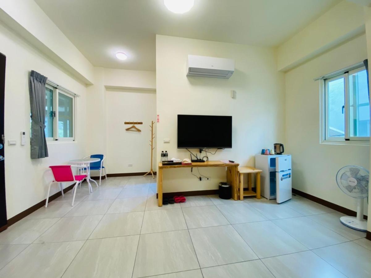 Taitung Crabs House Appartement Chenggong Buitenkant foto