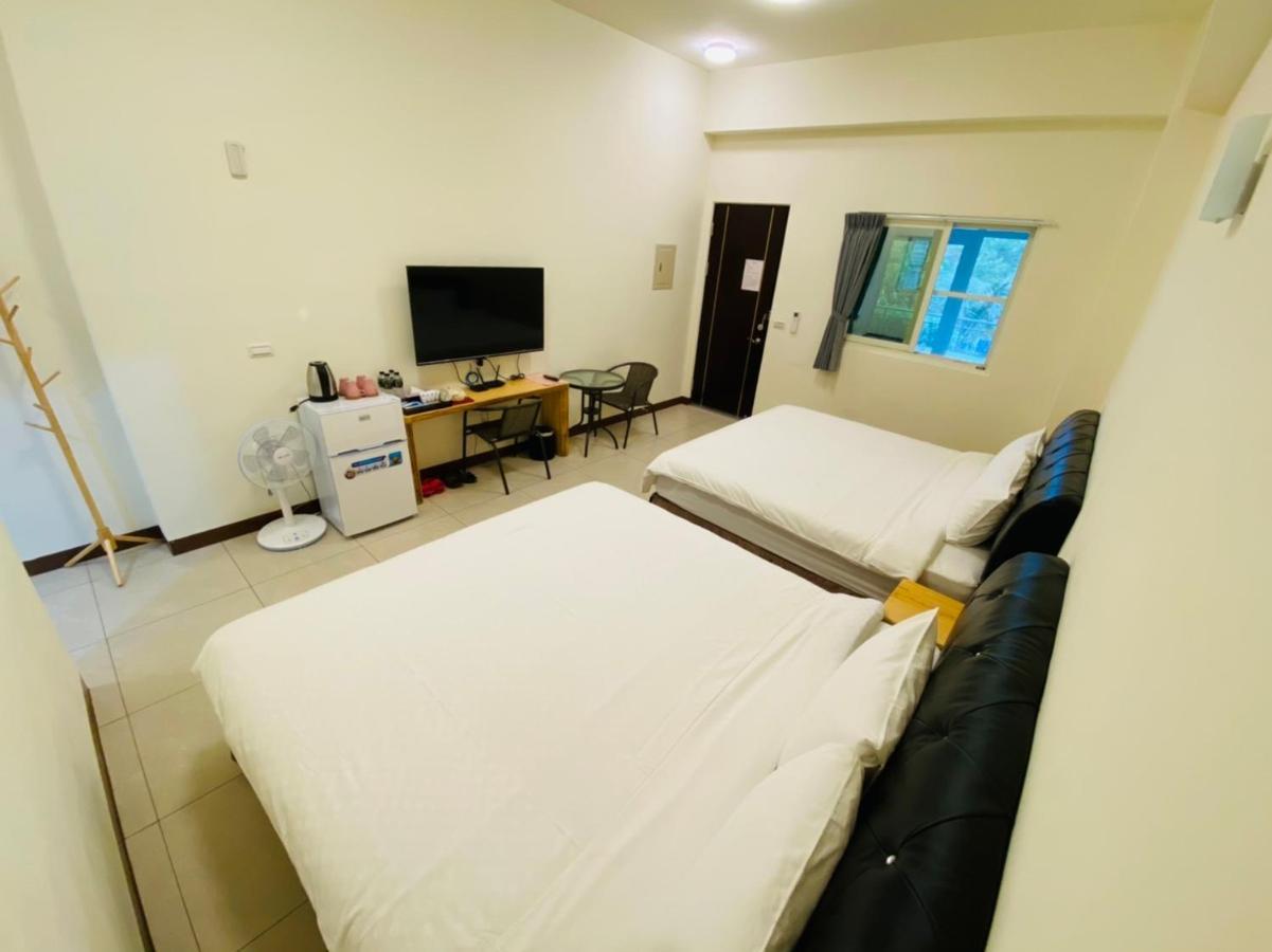 Taitung Crabs House Appartement Chenggong Buitenkant foto