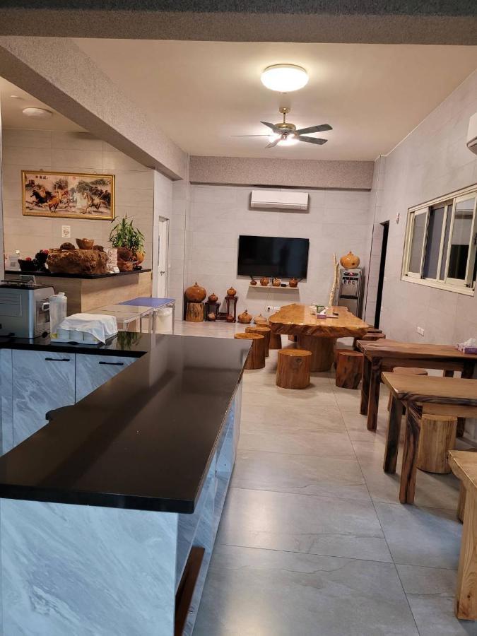 Taitung Crabs House Appartement Chenggong Buitenkant foto