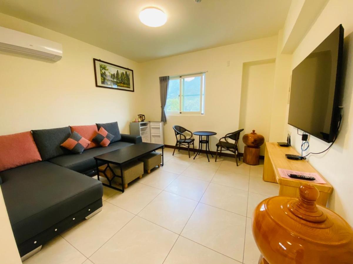 Taitung Crabs House Appartement Chenggong Buitenkant foto